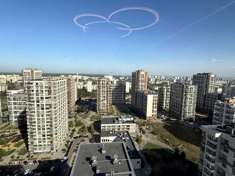 квартира за адресою Олександра Олеся вул., 4-А
