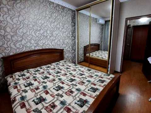 квартира за адресою Героїв просп., 12