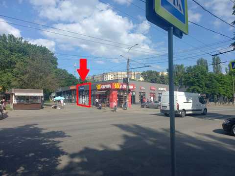 комерційна за адресою Панікахи вул., 61