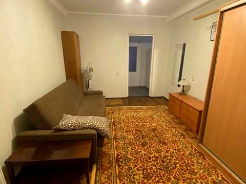 квартира за адресою Миколи Міхновського бульв. (Дружби народів), 3-Б