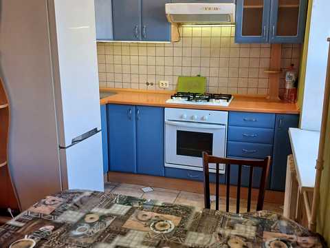 квартира за адресою Університетська вул. (Першотравнева), 27