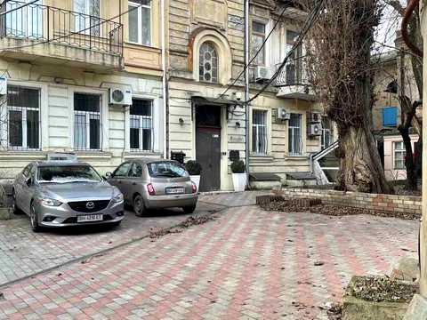 комерційна за адресою Одеса, Троїцька вул., 50
