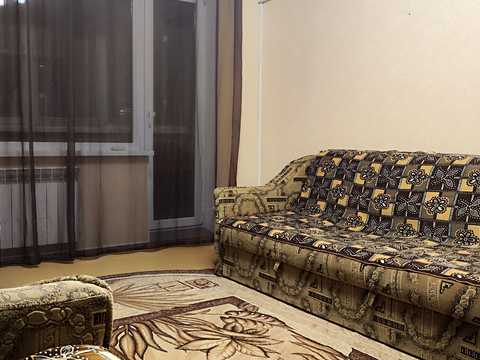 квартира за адресою Ревуцького вул., 27