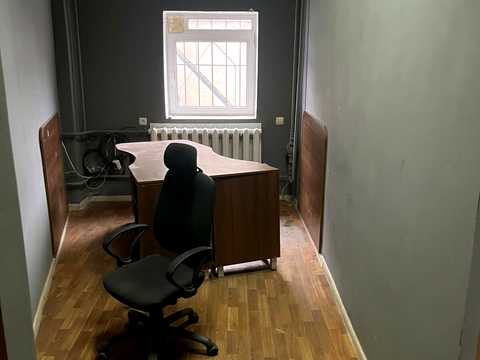 комерційна за адресою Середньофонтанська вул., 35