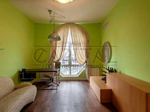 квартира за адресою Шота Руставелі вул., 44