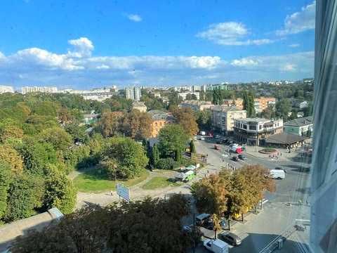 квартира по адресу Вячеслава Черновола ул., 60