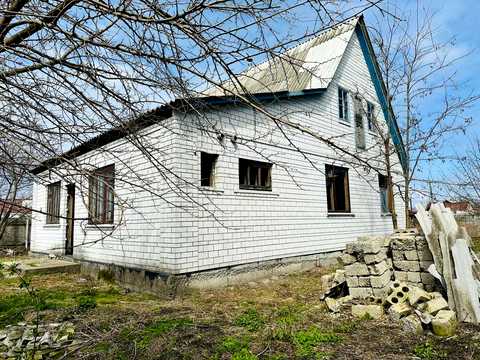 дом по адресу Центральная ул. (Октябрьская)