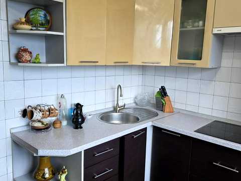 квартира за адресою Оноре де Бальзака вул., 8