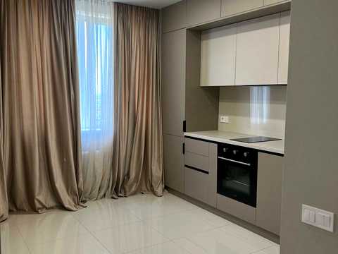 квартира за адресою Перлинна вул., 8