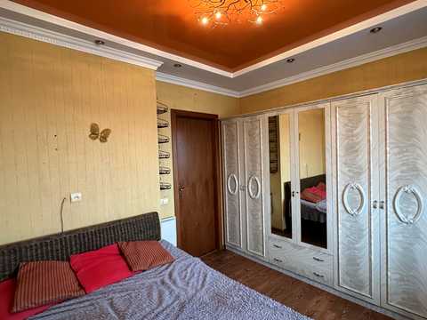 квартира за адресою Академіка Корольова просп., 12