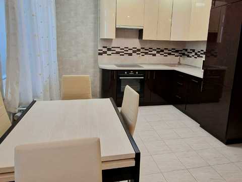 квартира за адресою Академіка Глушкова просп., 9-В