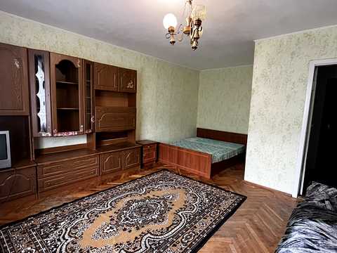 квартира за адресою Незалежності бульв. (50 років Жовтня), 3