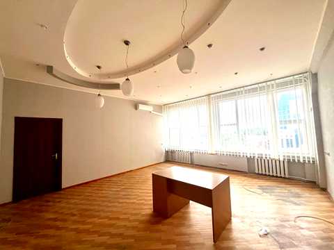 комерційна за адресою Науки просп. (Леніна), 38