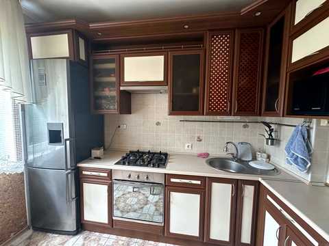квартира за адресою Хуторіка, 42