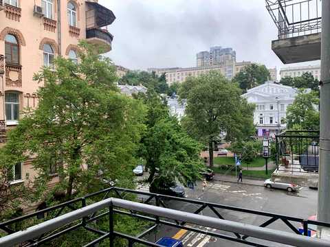 квартира за адресою Заньковецької вул., 5/2
