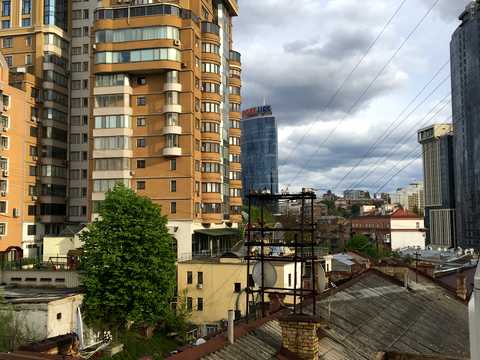 квартира за адресою Басейна вул., 3