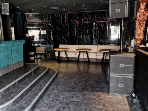 комерційна за адресою Басейна вул., 2