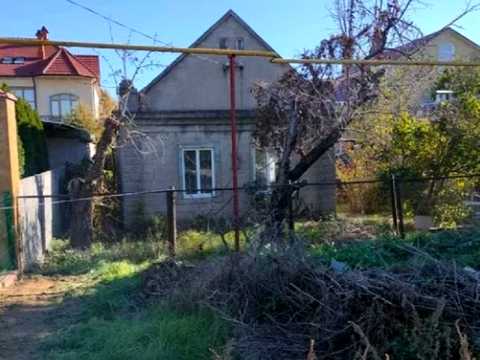 будинок за адресою Сонячна вул., 33