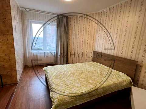 квартира за адресою Софії Русової вул., 3