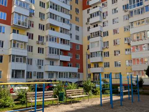 квартира по адресу Гвардейцев-Широнинцев ул., 70-Б