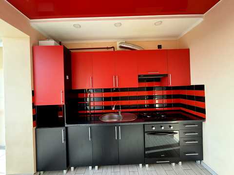 квартира за адресою Шкільна вул., 5