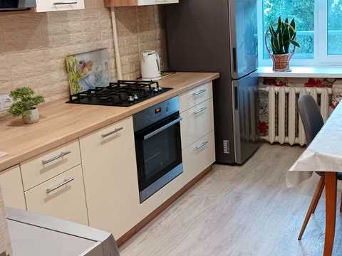 квартира по адресу Героев просп., 11