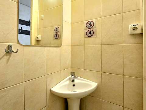 комерційна за адресою Кременчук, Старшого Лейтенанта Кагала вул. (Першотравнева), 49/10