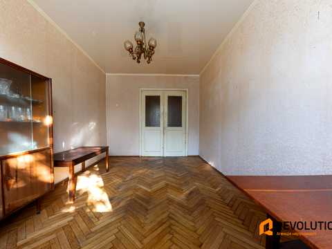 квартира за адресою Дорогожицька вул., 15-Б