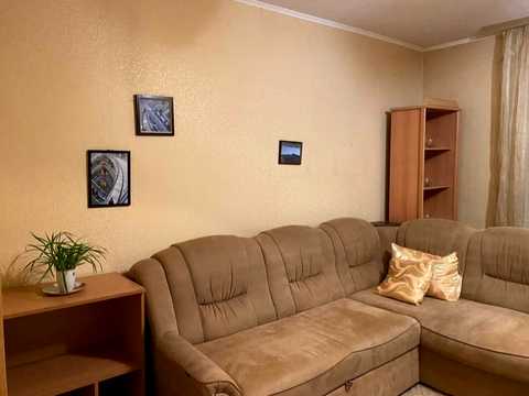 квартира за адресою Верховинна вул., 82