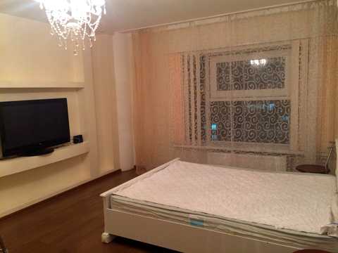 квартира по адресу . Оболонська набережна, 1