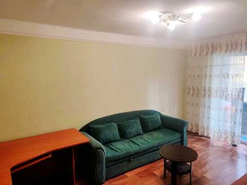 квартира за адресою Ореста Левицького вул. (Академіка Курчатова), 18