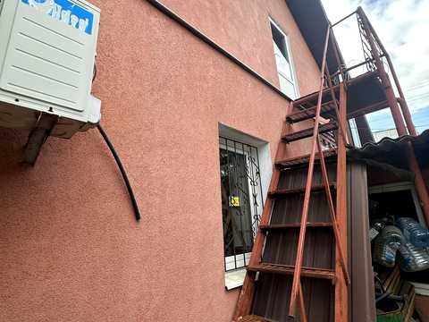 будинок за адресою Металургів вул., 25