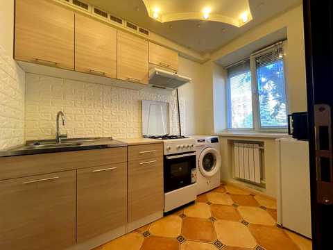 квартира за адресою Михайла Бойчука вул. (Кіквідзе), 26