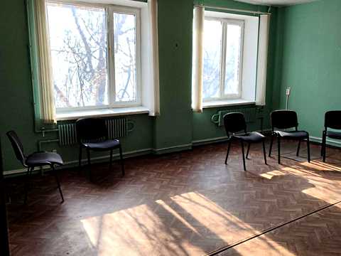 комерційна за адресою Європейська вул. (Новгородська), 3