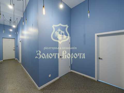 комерційна за адресою Богдана Хмельницького вул., 10