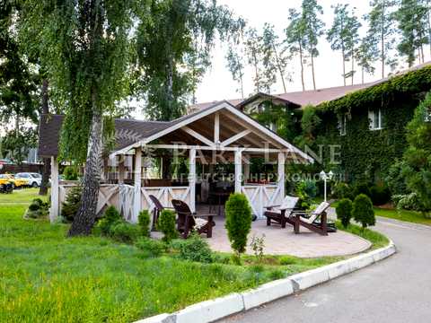 комерційна за адресою Звенигородська вул., 173