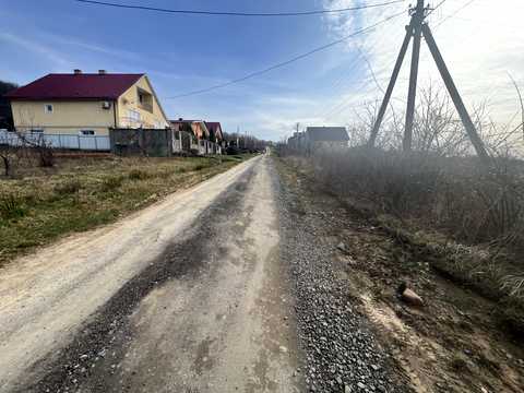 участок по адресу Барвінкова