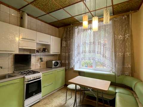 квартира за адресою Дмитра Яворницького просп. (Карла Маркса), 83