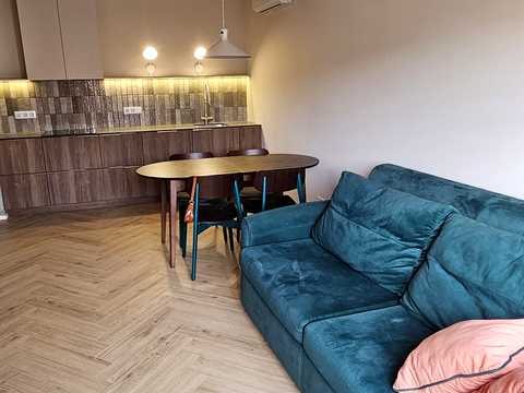 квартира по адресу Салютная ул., 2к21