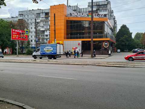 квартира за адресою Богдана Хмельницького просп. (Героїв Сталінграда), 41