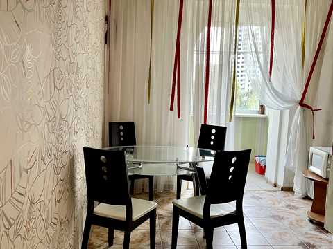 квартира за адресою Юлії Здановської вул. (Ломоносова), 52/3