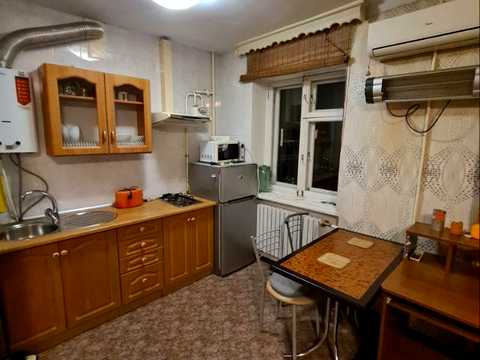 квартира по адресу Лунный пер., 6
