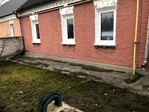 будинок за адресою Набережна Під Скелями вул.