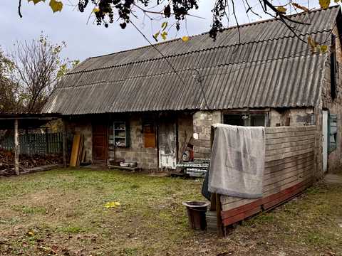 дом по адресу Центральна