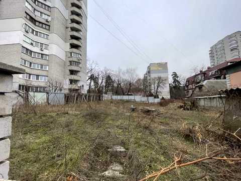 ділянка за адресою Київ, Живописна вул., 9