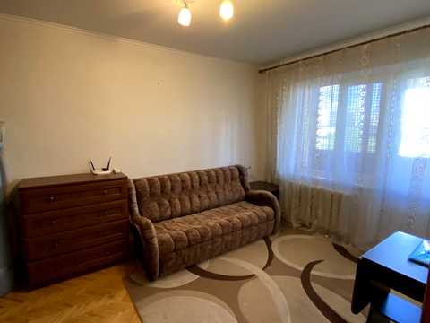 квартира за адресою Мілютенка вул., 5-А