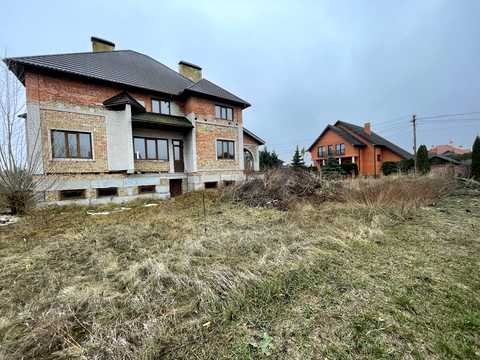 будинок за адресою Лугова вулиця