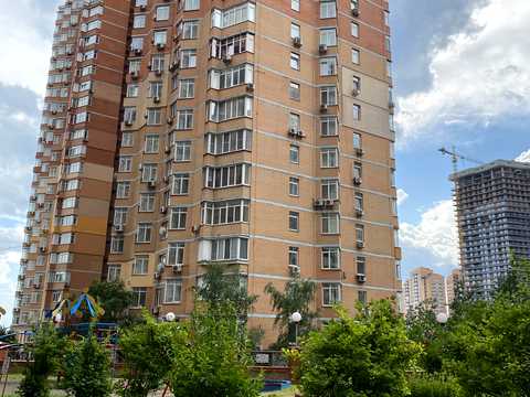 квартира за адресою Євгена Коновальця вул. (Щорса), 32-Г