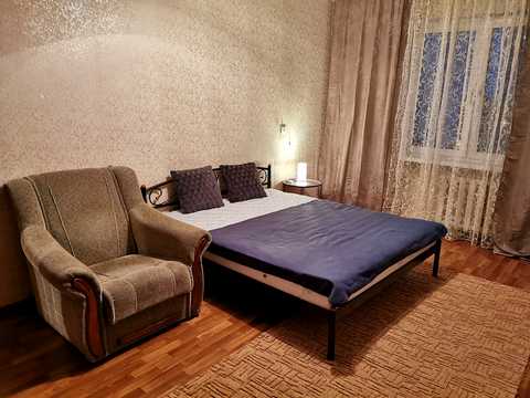 квартира за адресою Григорія Ващенка вул., 1