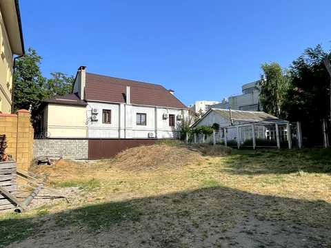участок по адресу Каманина ул. (Каманина), 1б